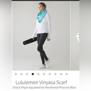 Lululemon scarf
